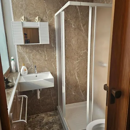 Lotus Guest House Malta Gzira Exterior photo